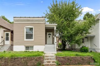5462 Christy Avenue, St Louis, MO 63116