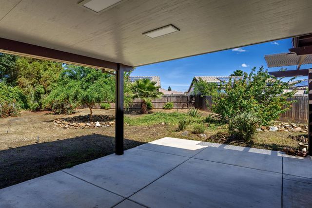 2409 S Bundy Drive, Fresno, CA 93727