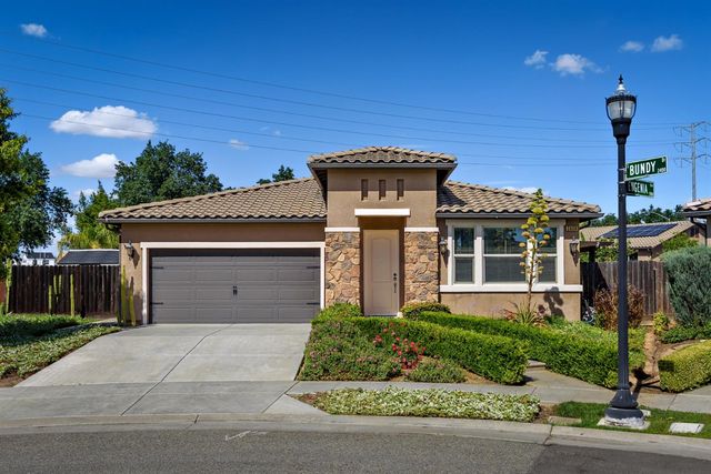 2409 S Bundy Drive, Fresno, CA 93727