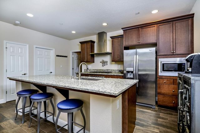 2409 S Bundy Drive, Fresno, CA 93727