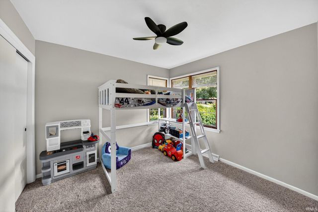 24701 CR 20 Road, Elkhart, IN 46517