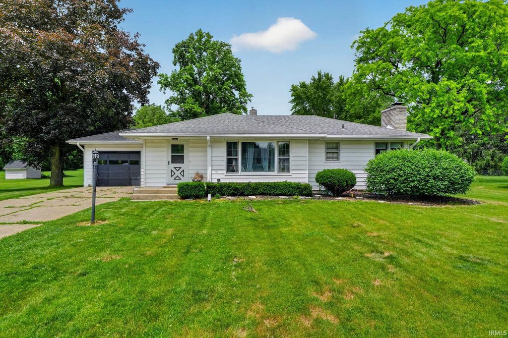 24701 CR 20 Road, Elkhart, IN 46517