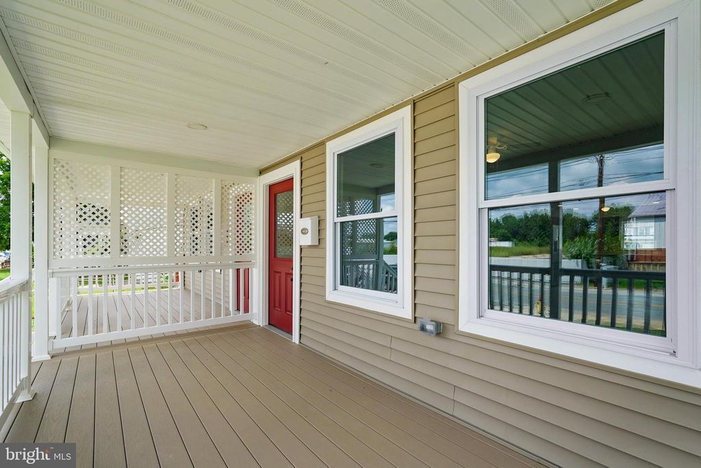 344 W MAIN ST, Elkton, MD 21921