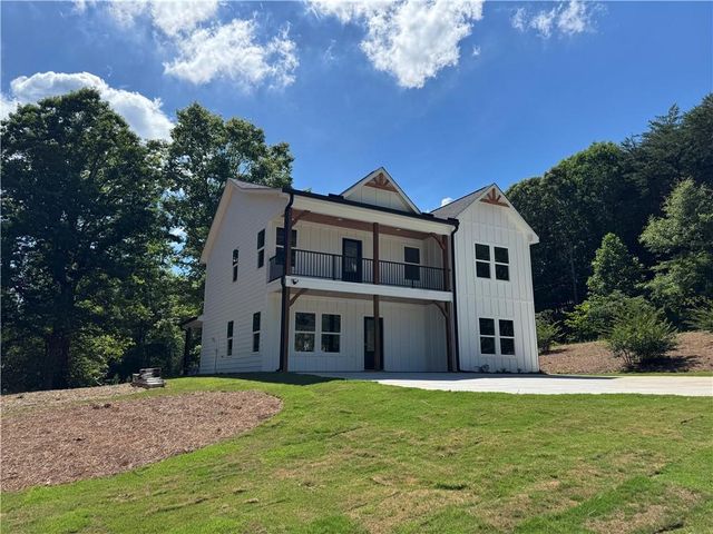 2800 Dorsey Peek Road, Gainesville, GA 30507