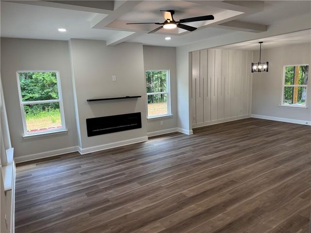 2800 Dorsey Peek Road, Gainesville, GA 30507