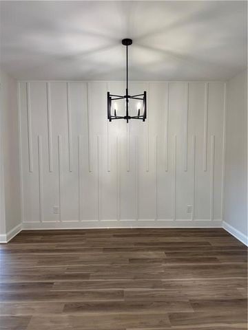 2800 Dorsey Peek Road, Gainesville, GA 30507