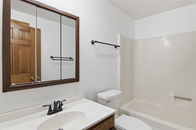 625 10th Avenue, Bloomer, WI 54724