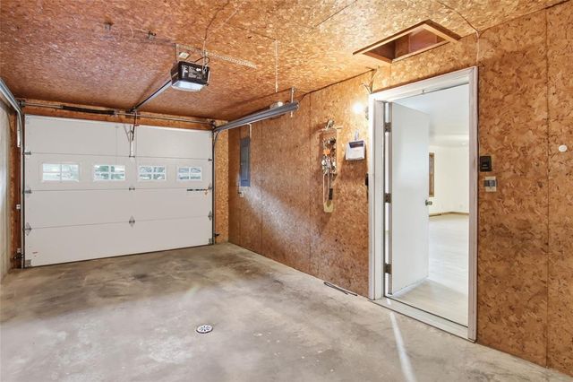 625 10th Avenue, Bloomer, WI 54724