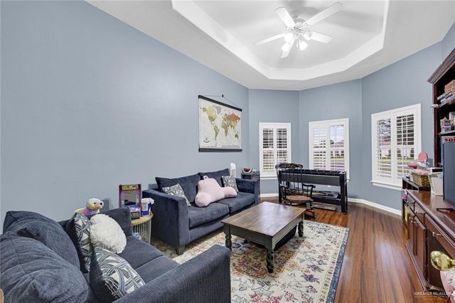 2100 Sunrise Lane, Mission, TX 78574