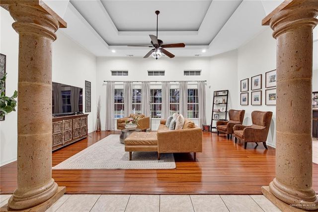 2100 Sunrise Lane, Mission, TX 78574