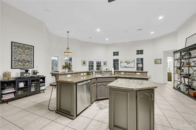 2100 Sunrise Lane, Mission, TX 78574