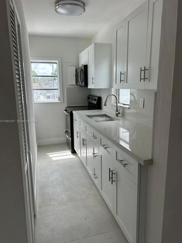 2908 NW 14 ct 1, Miami, FL 33142