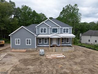 1 Lourdes Ct, Andover Twp., NJ 07821