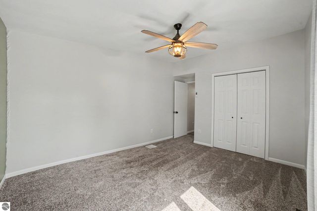 121 W Hazel Street, St Louis, MI 48880