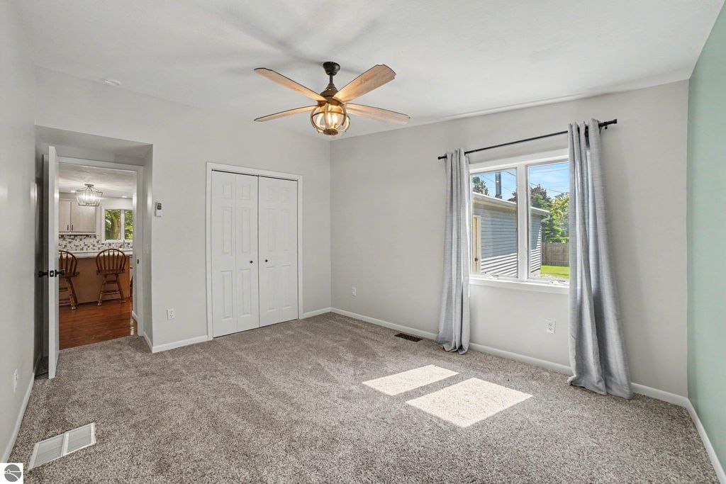 Image 16 of property listing at 121 W Hazel Street, St Louis, MI 48880