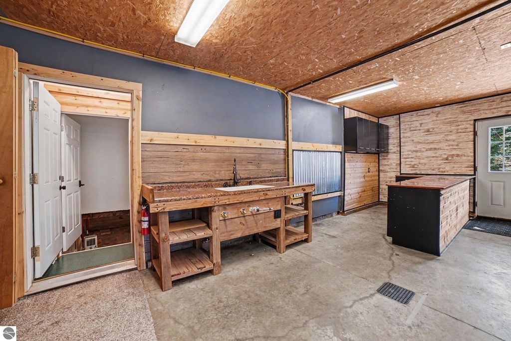 Image 33 of property listing at 121 W Hazel Street, St Louis, MI 48880
