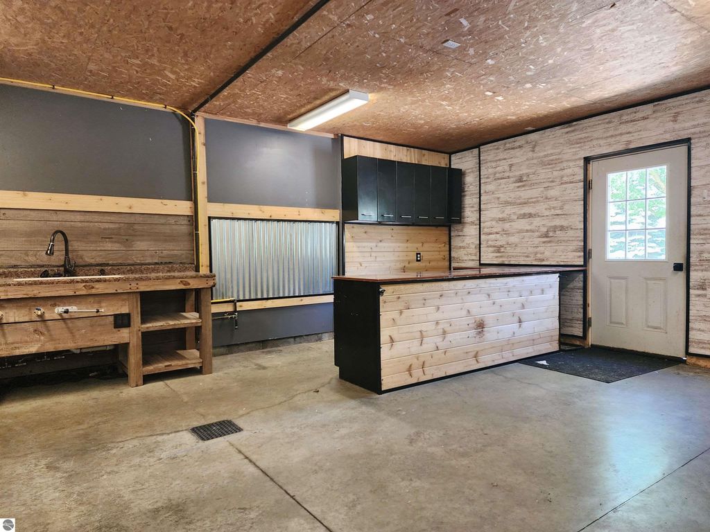 Image 34 of property listing at 121 W Hazel Street, St Louis, MI 48880