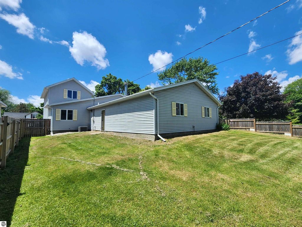 Image 51 of property listing at 121 W Hazel Street, St Louis, MI 48880