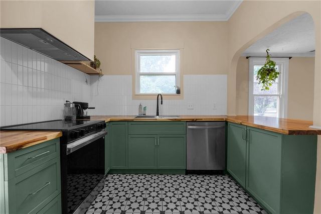 1608 Carroll Drive NW, Atlanta, GA 30318