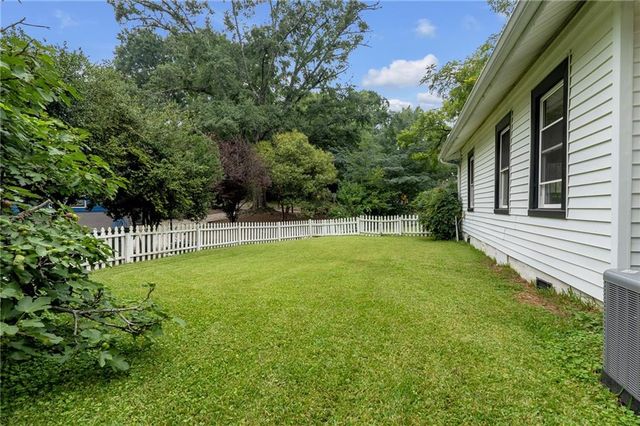 1608 Carroll Drive NW, Atlanta, GA 30318