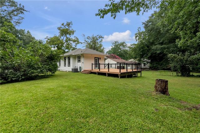 1608 Carroll Drive NW, Atlanta, GA 30318