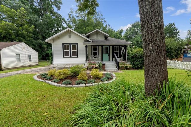 1608 Carroll Drive NW, Atlanta, GA 30318
