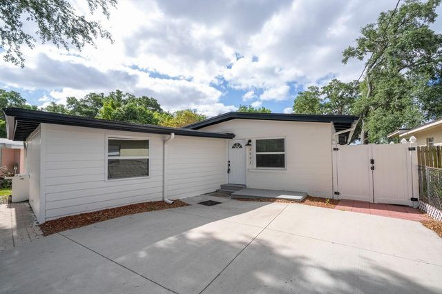 2002 GEIGEL AVENUE, Orlando, FL 32806