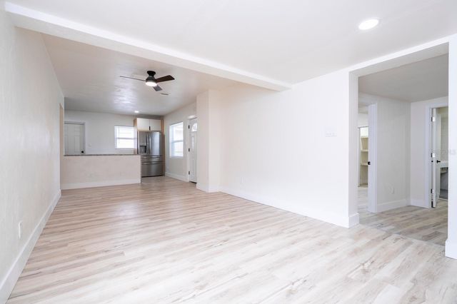 2002 GEIGEL AVENUE, Orlando, FL 32806