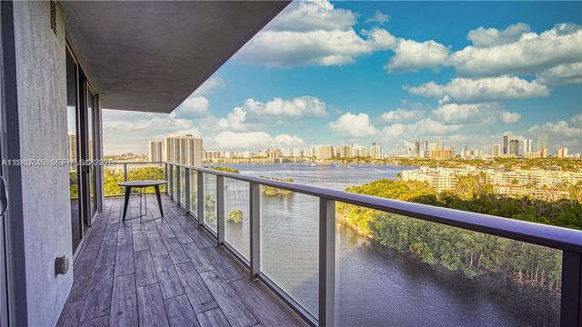 16385 Biscayne Blvd 1415, North Miami Beach, FL 33160