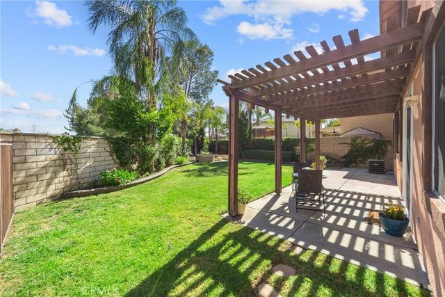 13547 Sherman, Fontana, CA 92336