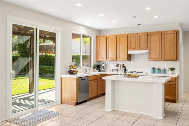 13547 Sherman, Fontana, CA 92336