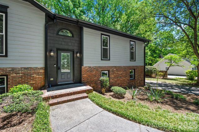 204 Swamp Fox Drive, Fort Mill, SC 29715