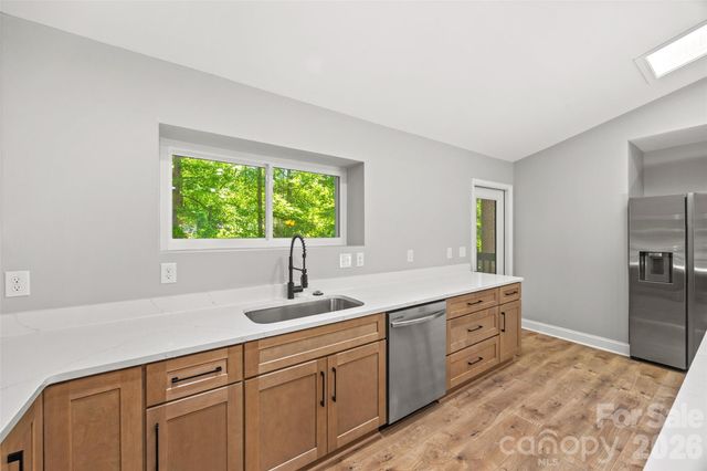 204 Swamp Fox Drive, Fort Mill, SC 29715