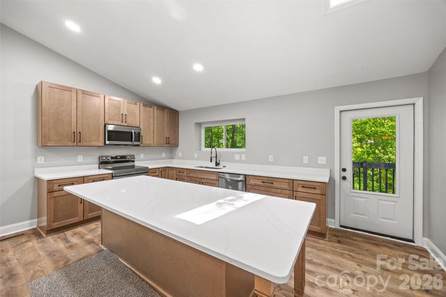204 Swamp Fox Drive, Fort Mill, SC 29715