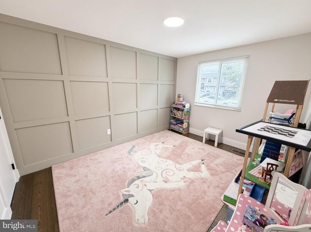 8107 BROWN CT, Alexandria, VA 22306