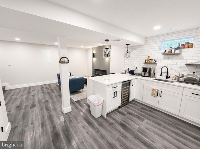 8107 BROWN CT, Alexandria, VA 22306