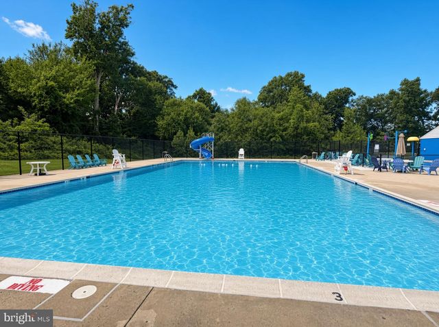8107 BROWN CT, Alexandria, VA 22306