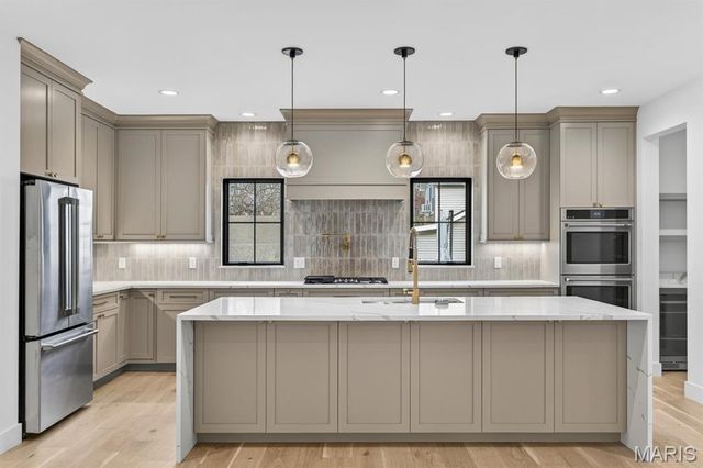 643 Marshall Avenue, St Louis, MO 63119