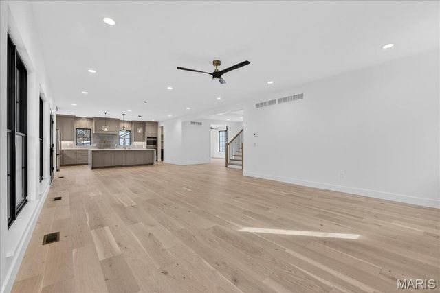 643 Marshall Avenue, St Louis, MO 63119