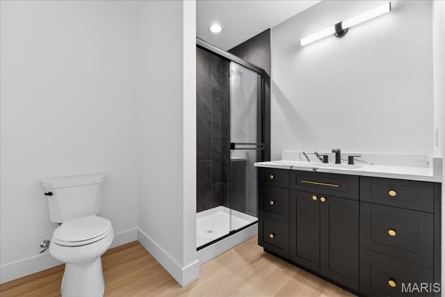 643 Marshall Avenue, St Louis, MO 63119