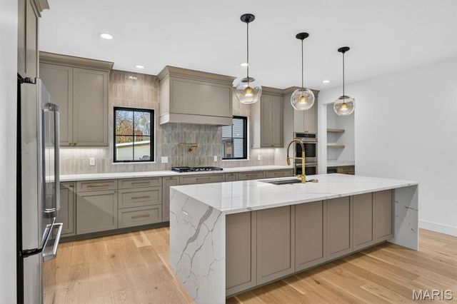 643 Marshall Avenue, St Louis, MO 63119