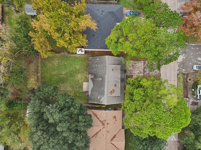 10647 Hazelhurst Drive, Houston, TX 77043