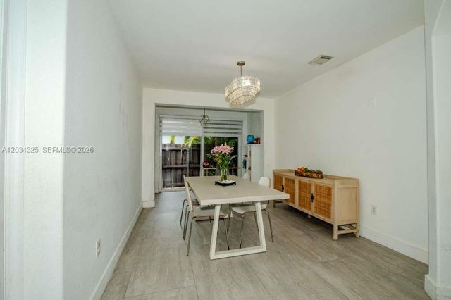 8526 NW 110th Place 0, Doral, FL 33178