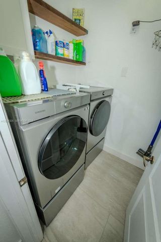 8526 NW 110th Place 0, Doral, FL 33178