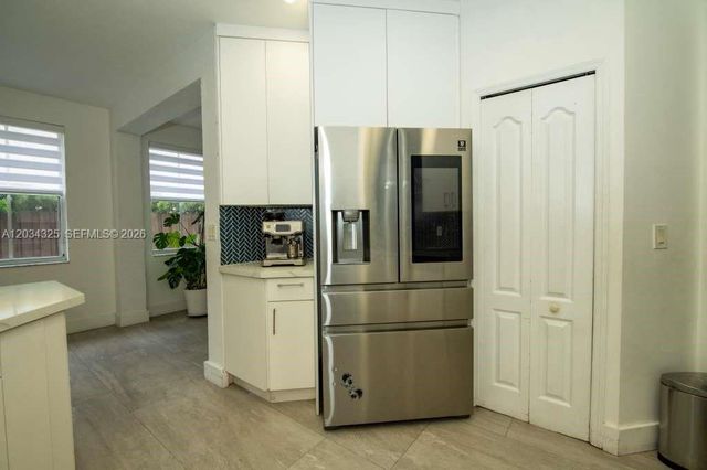 8526 NW 110th Place 0, Doral, FL 33178