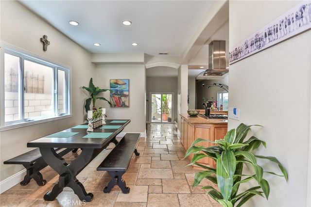 215 6th street, Huntington Beach, CA 92648