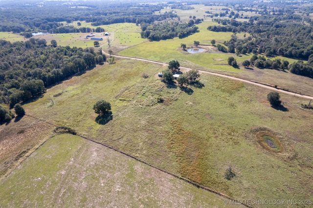 8405 E Nightingale Road, Atoka, OK 74525