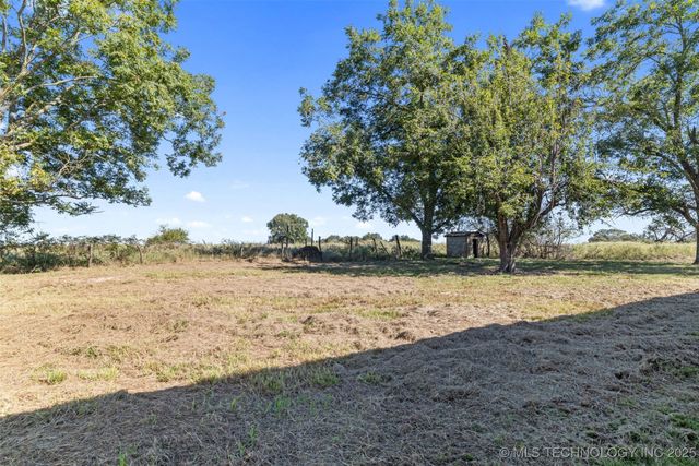 8405 E Nightingale Road, Atoka, OK 74525