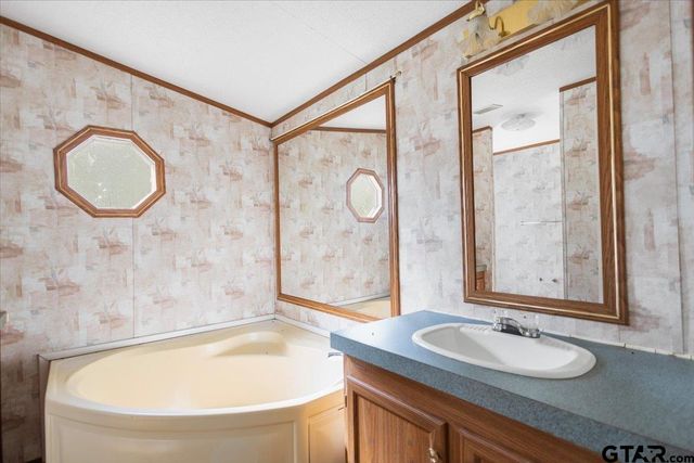 476 Airway Ave, Tyler, TX 75704