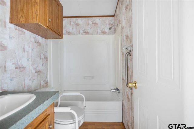 476 Airway Ave, Tyler, TX 75704